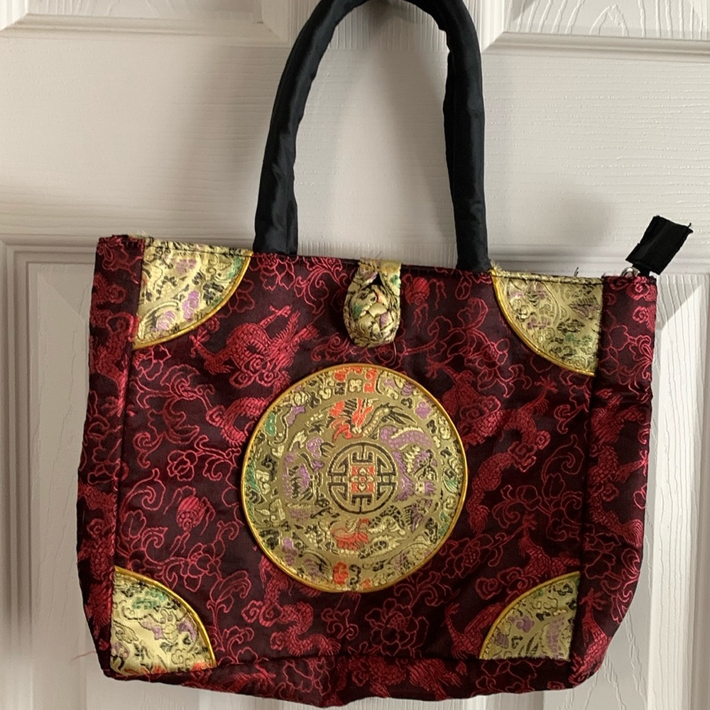 Satin oriental print small handbag